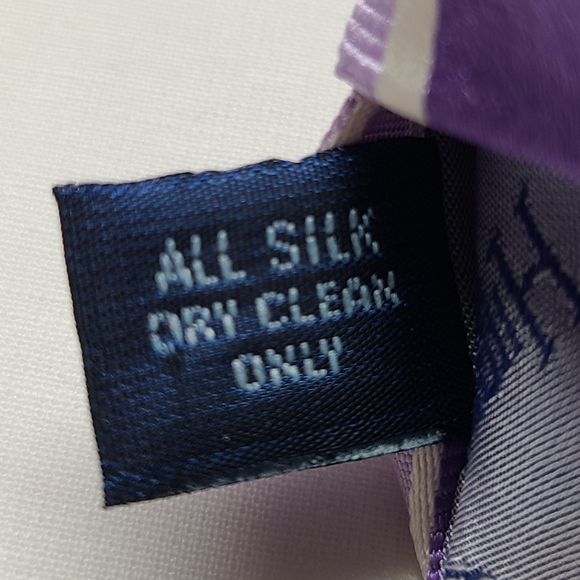 Hilditch & Key Lavender & Silver patterned, 100% silk tie, 60 inches - Picture 4 of 5